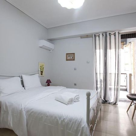 A Cozy Studio At Chalandri Apartman Athén Kültér fotó