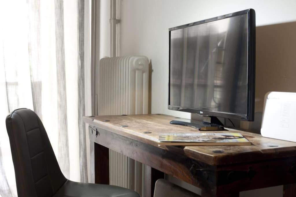 A Cozy Studio At Chalandri Apartman Athén Kültér fotó