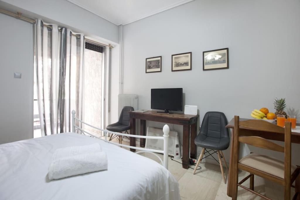 A Cozy Studio At Chalandri Apartman Athén Kültér fotó